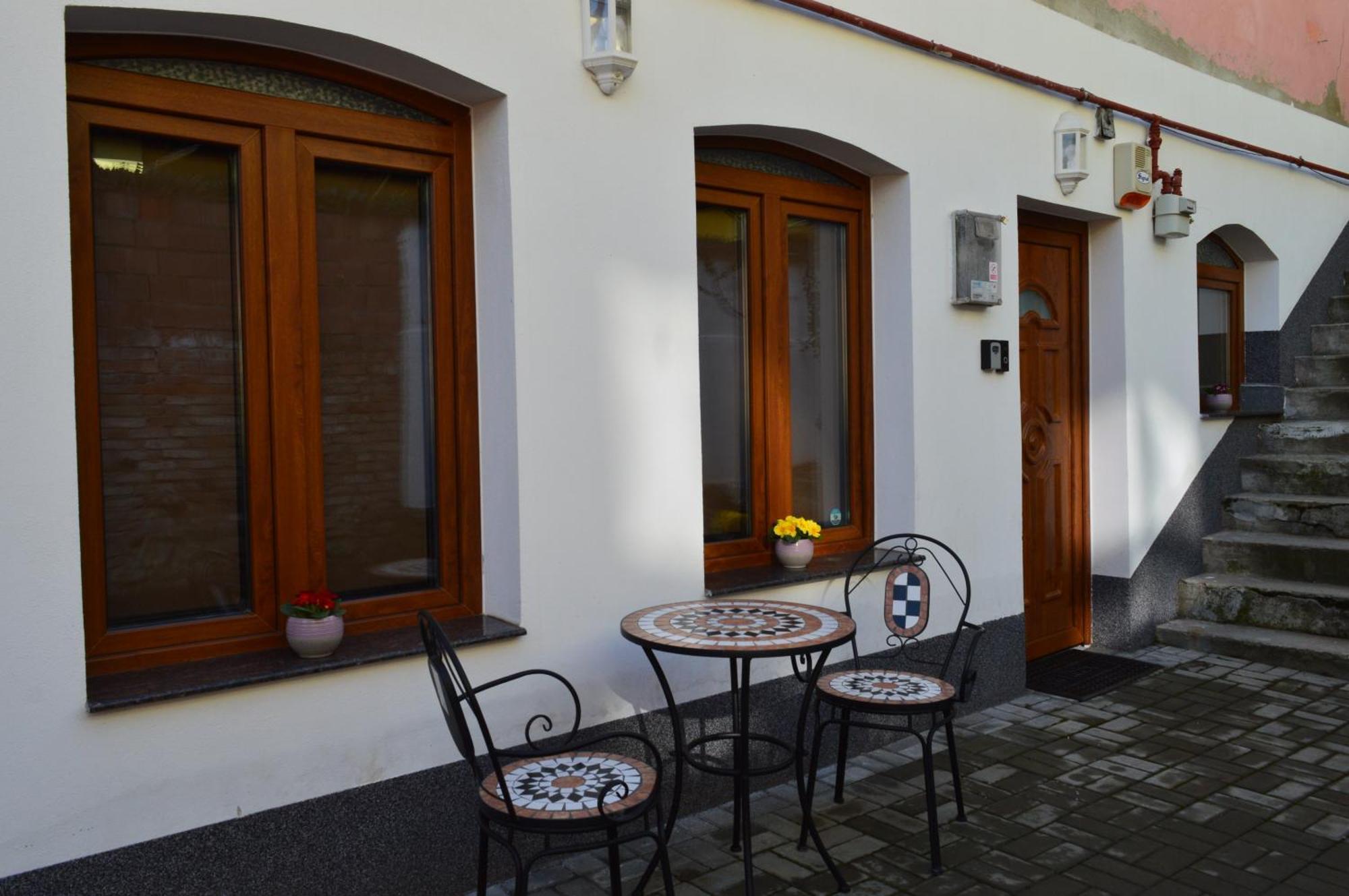 Peter House 24-7 Self Check-In Apartment Sighisoara Exterior photo